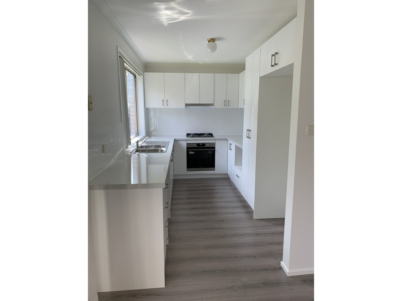 16 Sugarwood Grove, Greenacre NSW 2190