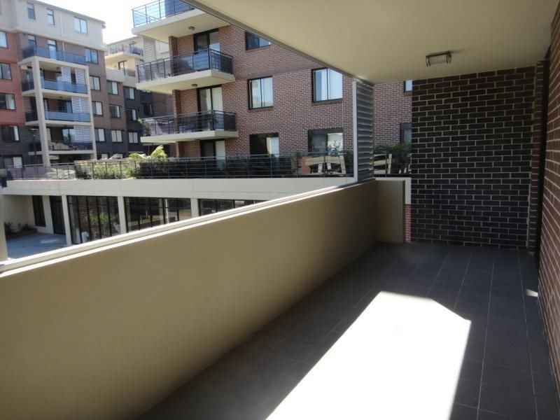 6 Porter Street, Meadowbank NSW 2114