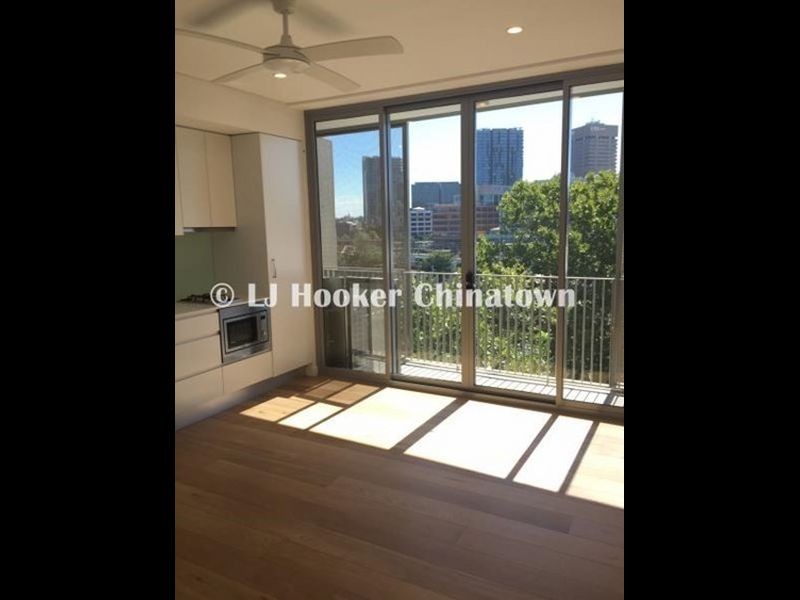 30-34 Chalmers St, Surry Hills NSW 2010