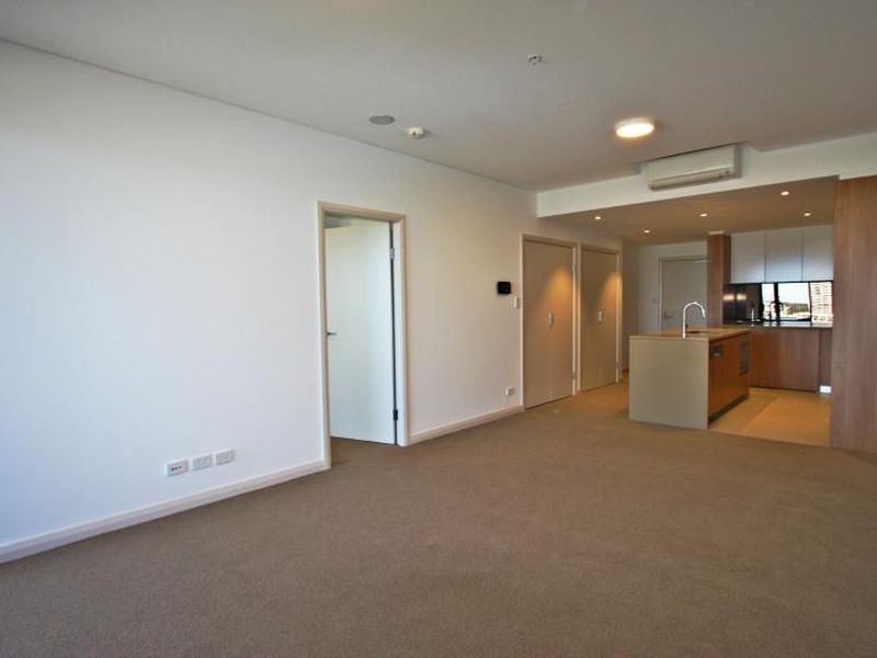 10 Burroway Rd, Wentworth Point NSW 2127