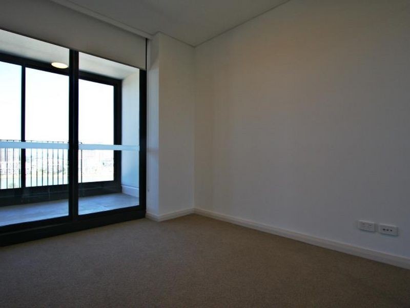 10 Burroway Rd, Wentworth Point NSW 2127