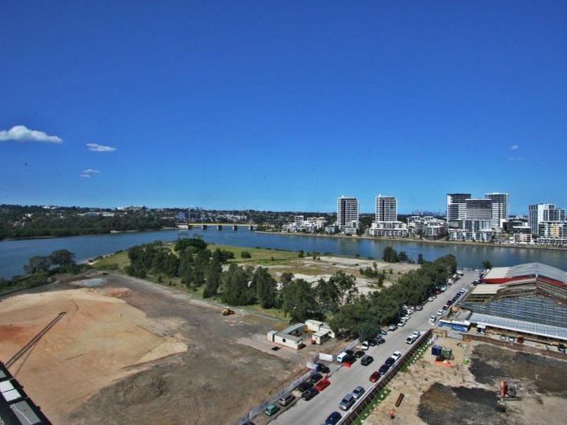 10 Burroway Rd, Wentworth Point NSW 2127