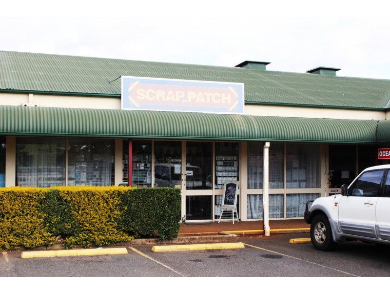 Shop 9/837 Ruthven Street, Kearneys Spring QLD 4350