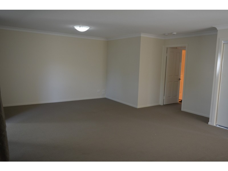 1A/66 Margaret Street, Toowoomba QLD 4350