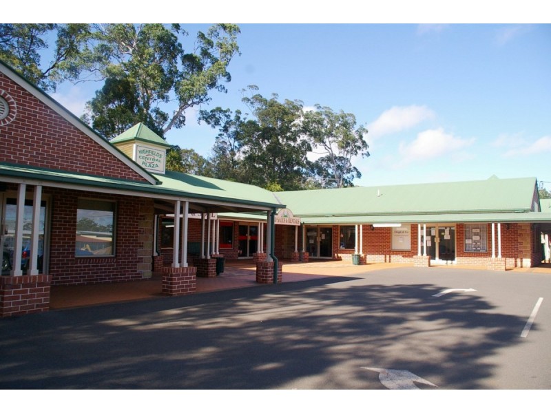 Shop 10/2 Plaza Circuit, Highfields QLD 4352