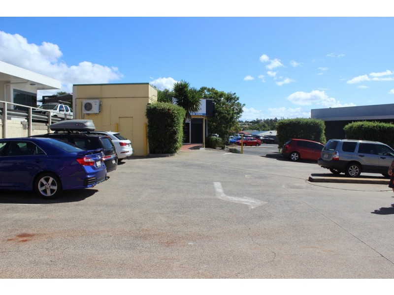 360 – 362 Stenner Street, Kearneys Spring QLD 4350
