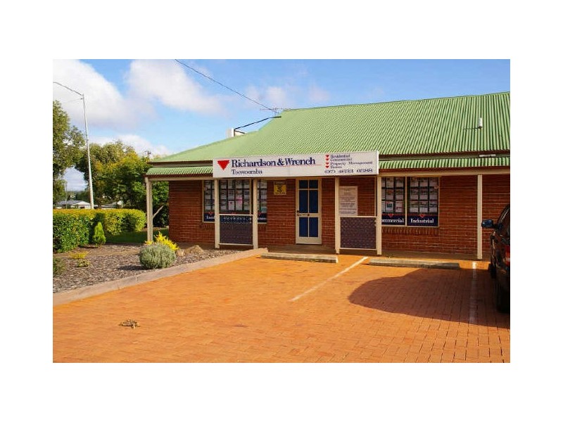 Suite 1/2 Rob Street, Toowoomba QLD 4350