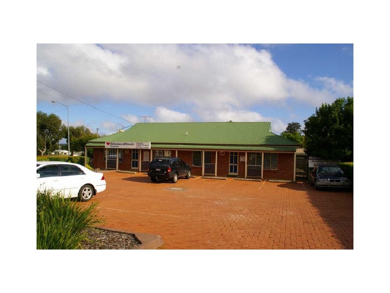 Suite 1/2 Rob Street, Toowoomba QLD 4350
