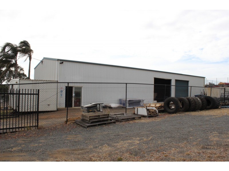 11 Carrington Road, Torrington QLD 4350