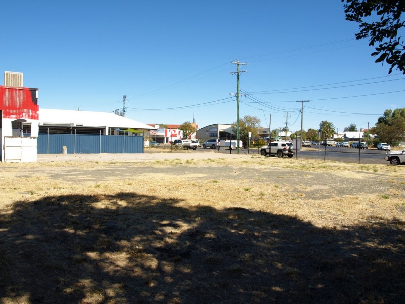 18 Quintin Street, Roma QLD 4455