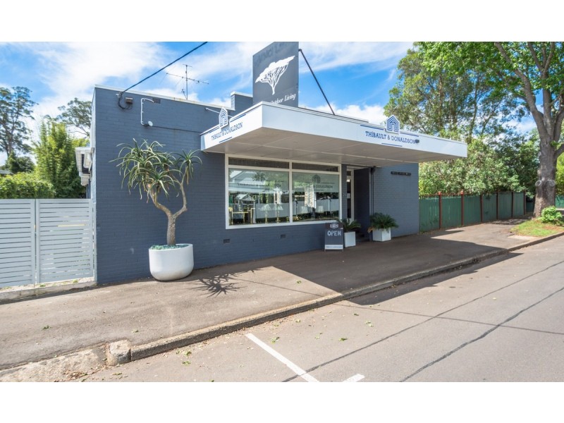 21 Bridge Street, East Toowoomba QLD 4350