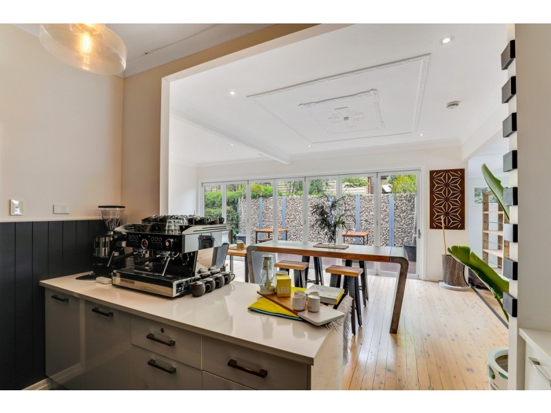 21 Bridge Street, East Toowoomba QLD 4350