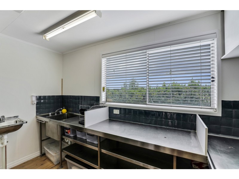21 Bridge Street, East Toowoomba QLD 4350