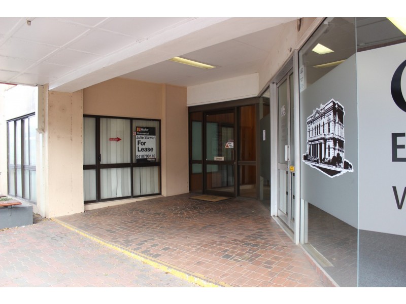 GF Suite 2/28 Bell Street, Toowoomba City QLD 4350