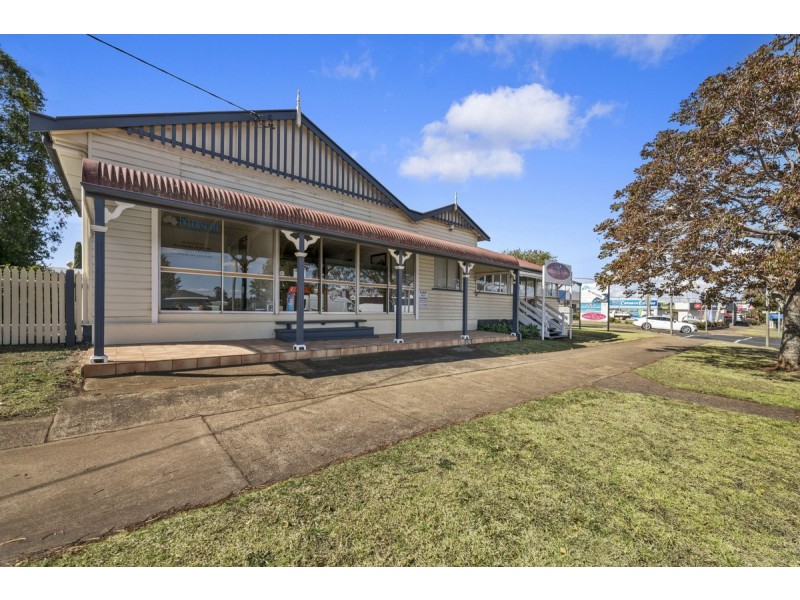 417 Bridge Street, Wilsonton QLD 4350