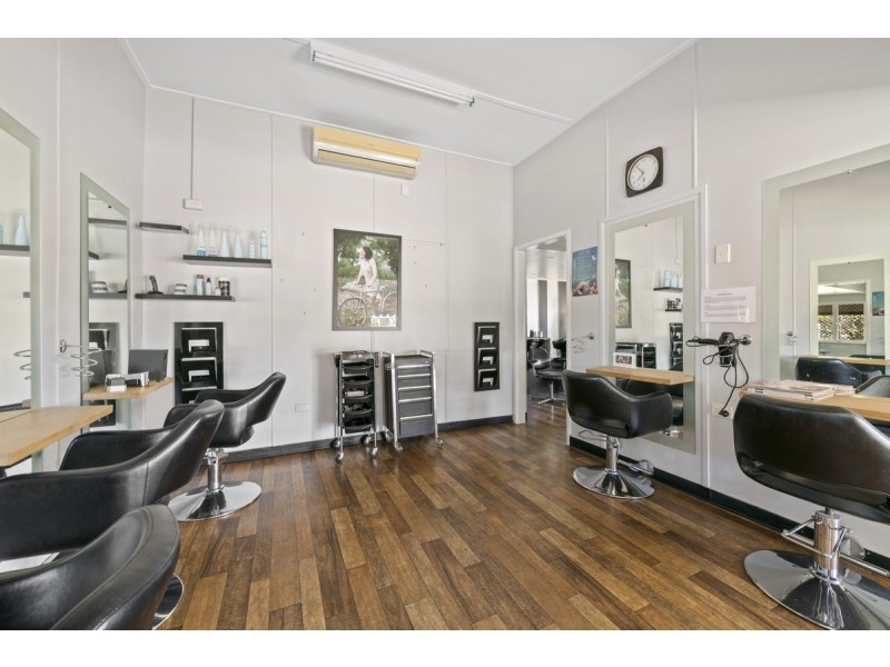 417 Bridge Street, Wilsonton QLD 4350