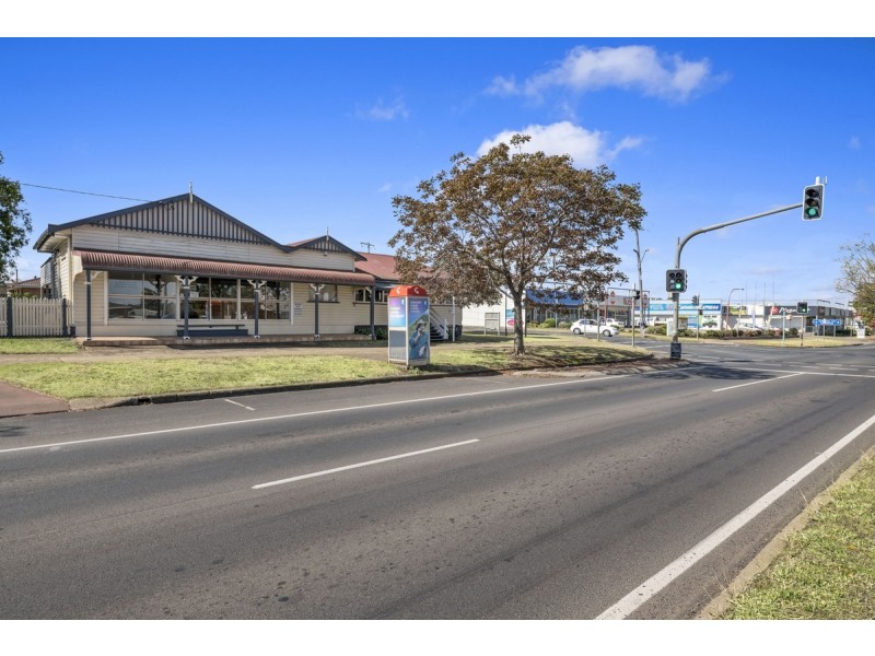 417 Bridge Street, Wilsonton QLD 4350