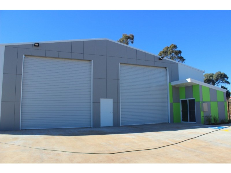 27 Croft Crescent, Harristown QLD 4350