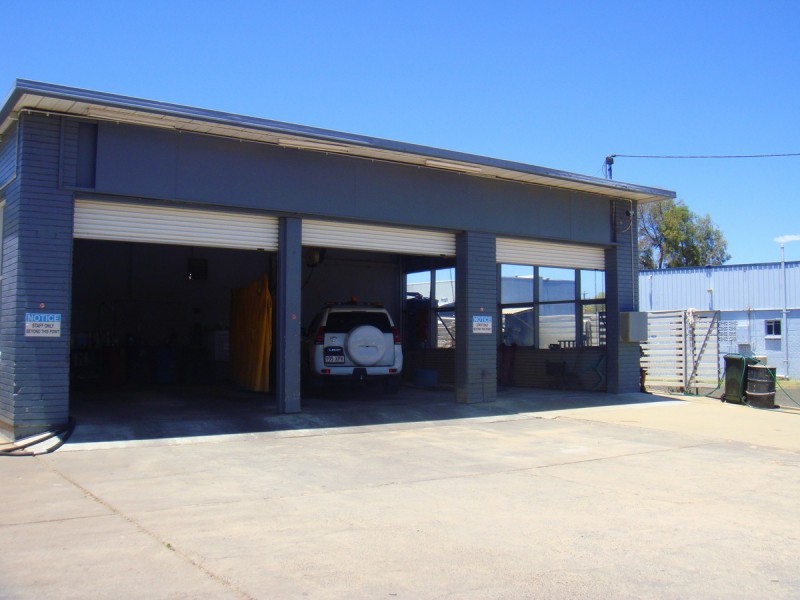 126 McDowall Street, Roma QLD 4455