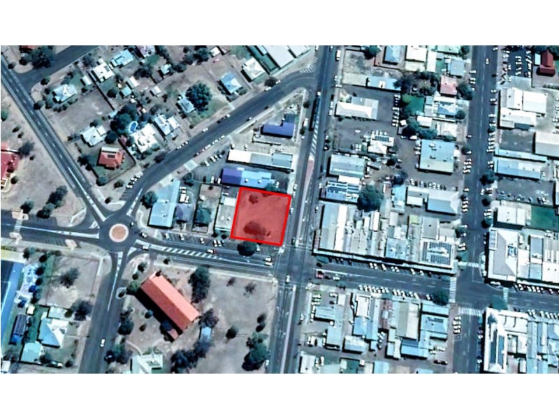 131 McDowall Street, Roma QLD 4455