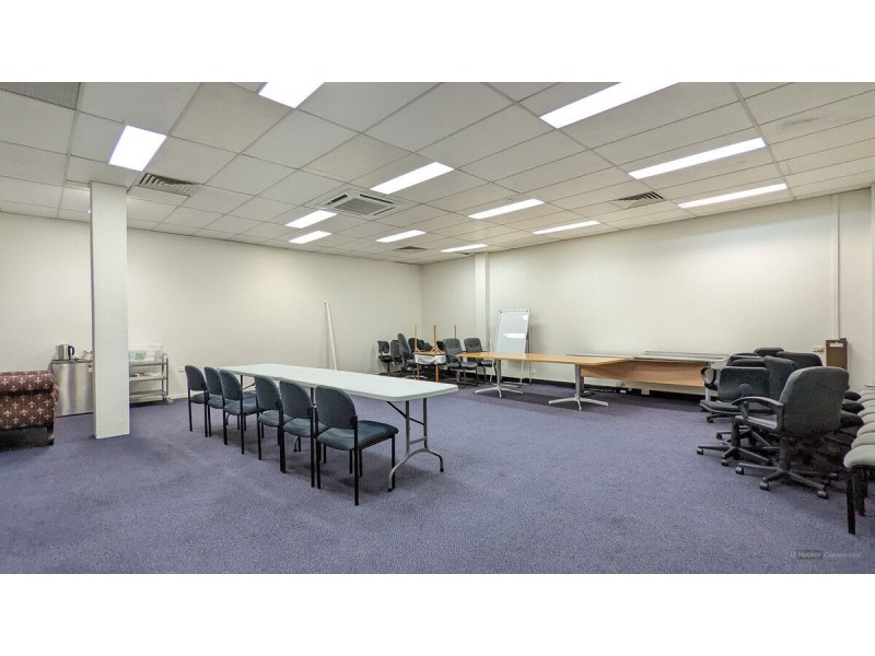 566 Ruthven Street, Toowoomba City QLD 4350