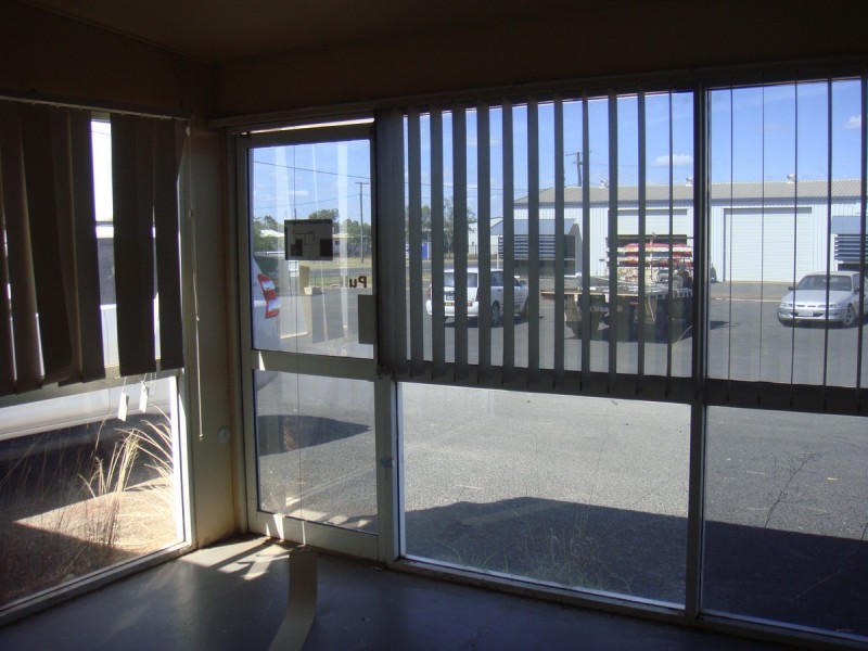 2/110 Raglan Street, Roma QLD 4455