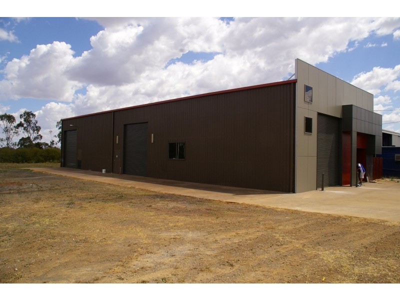 2 Molloy Street, Torrington QLD 4350