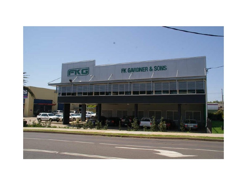 10 Pechey Street, Toowoomba QLD 4350