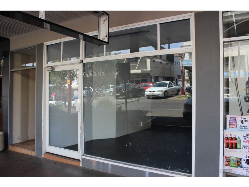 Shop 4/217 Margaret Street, Toowoomba City QLD 4350