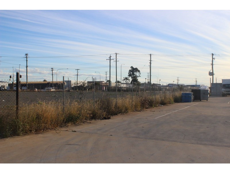 530-536 Boundary Street cnr Taylor Street, Wilsonton QLD 4350