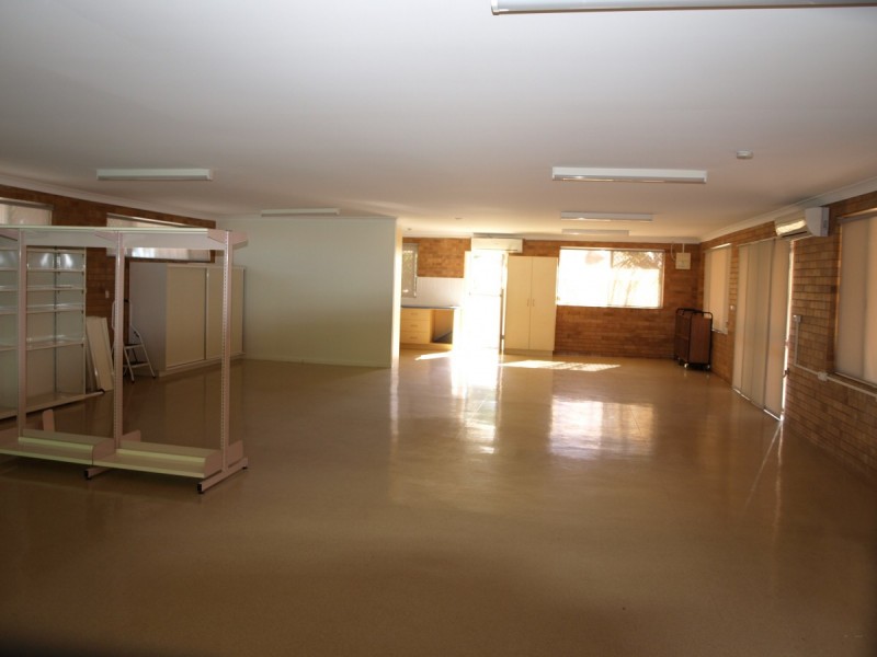 Building 1/154 James Street, South Toowoomba QLD 4350