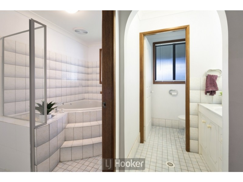 Building 1/154 James Street, South Toowoomba QLD 4350