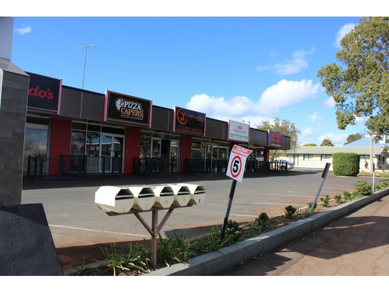 Shop 3/182 Hume Street, Toowoomba QLD 4350