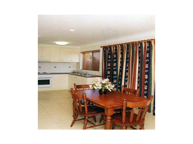 252 North Street, Rockville QLD 4350