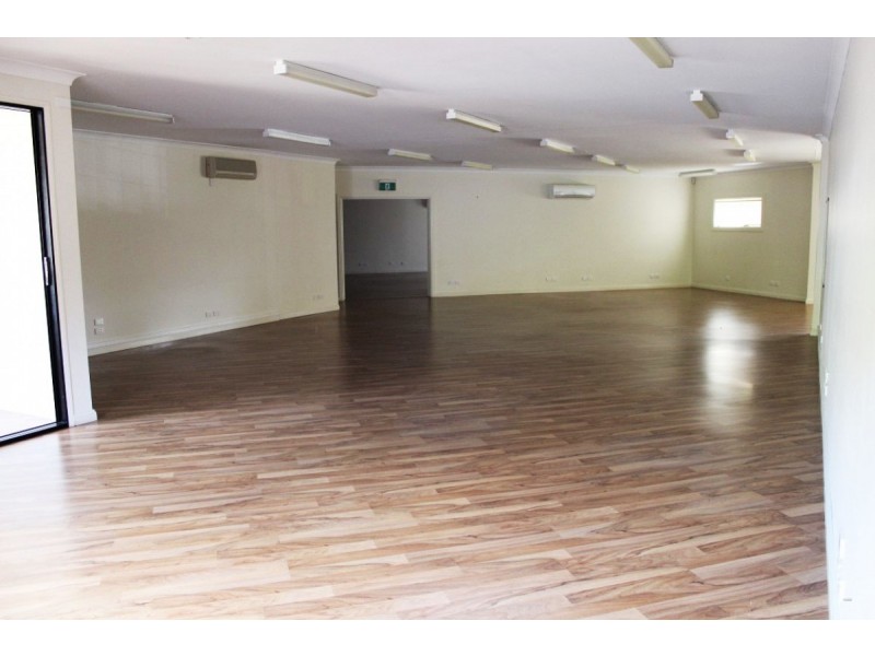 17 Kitchener Street, East Toowoomba QLD 4350