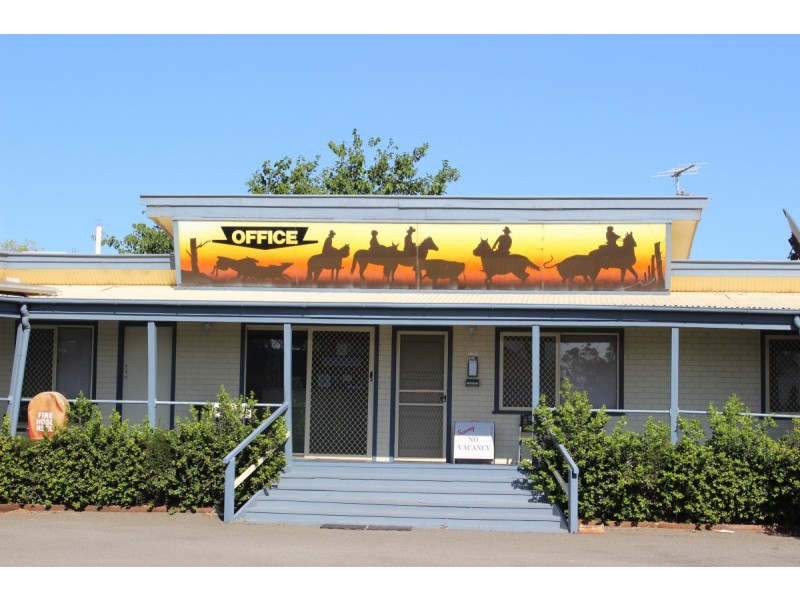 75-77 Quintin Street, Roma QLD 4455