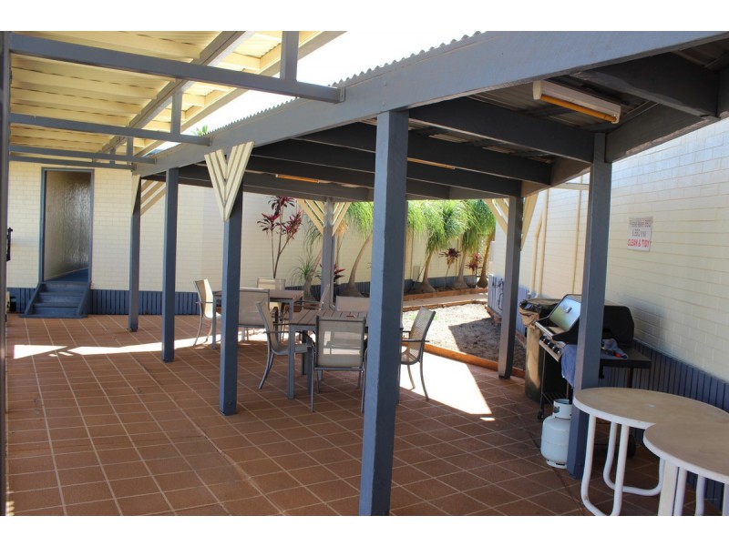 75-77 Quintin Street, Roma QLD 4455