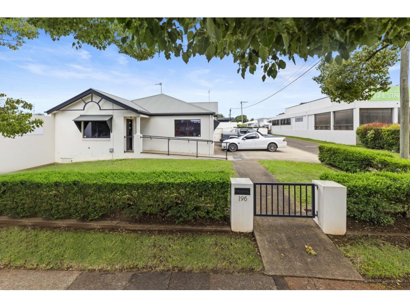 196 Hume Street, East Toowoomba QLD 4350