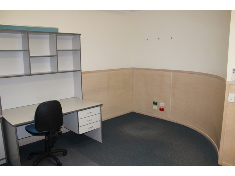Building 2/154 James Street, South Toowoomba QLD 4350