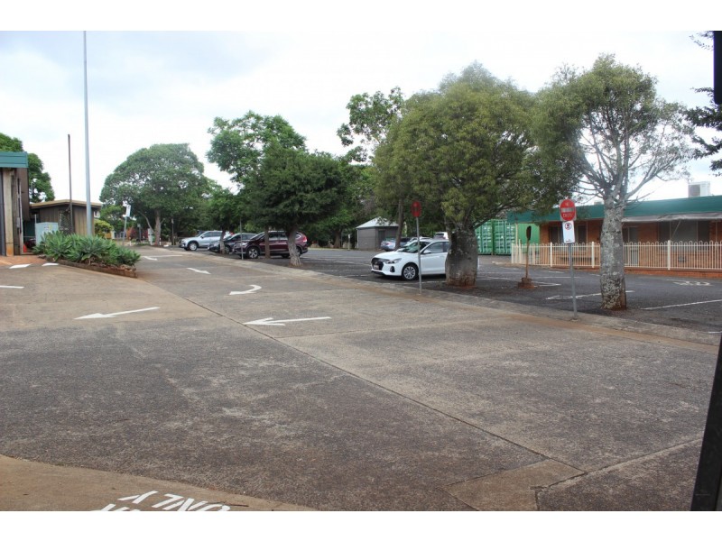Building 2/154 James Street, South Toowoomba QLD 4350