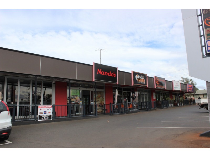 Shop 1/182 Hume Street, East Toowoomba QLD 4350