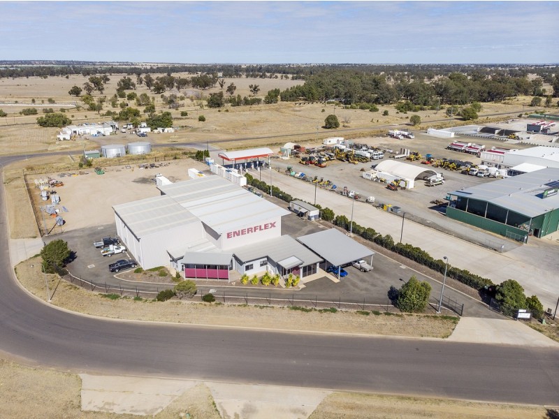 9 Billy Bob Way, Roma QLD 4455