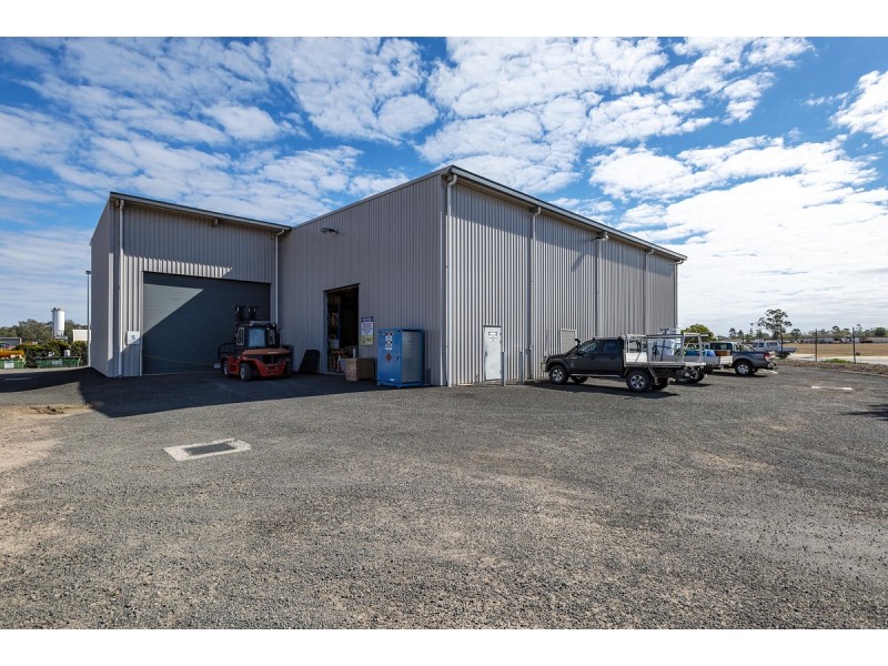 9 Billy Bob Way, Roma QLD 4455