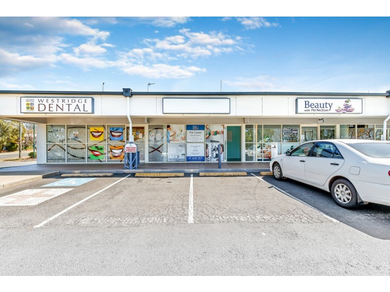 23/300 West Street, Kearneys Spring QLD 4350