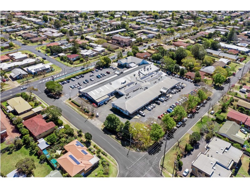 23/300 West Street, Kearneys Spring QLD 4350