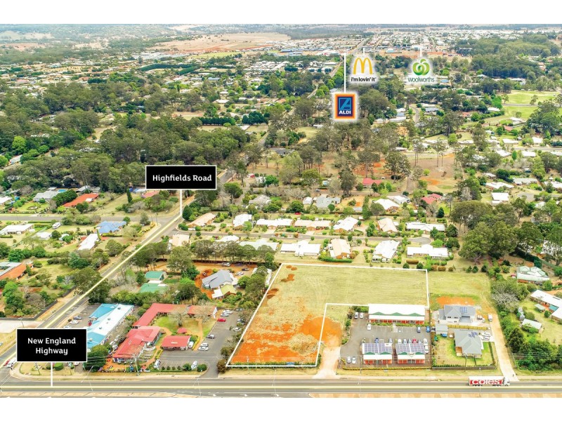 10492 New England Highway, Highfields QLD 4352