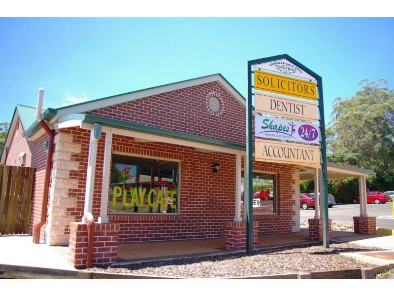 Shop 8/2 Plaza Circle, Highfields QLD 4352