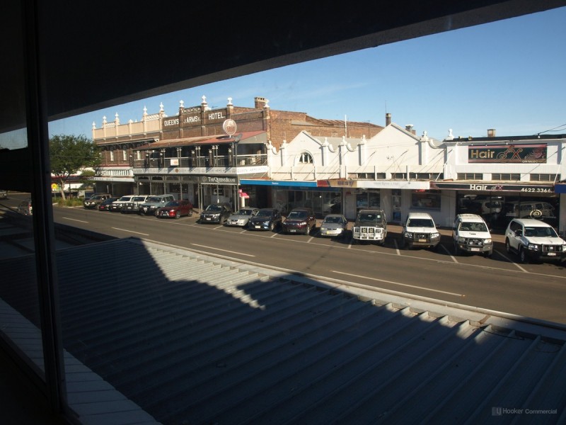 91 McDowall Street, Roma QLD 4455