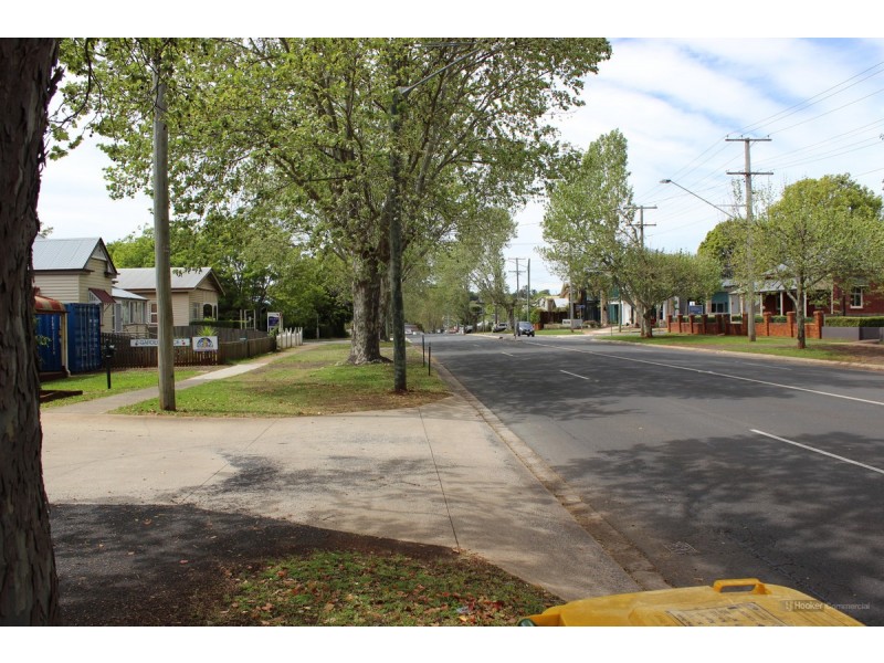 Suite 2/109 Herries Street, East Toowoomba QLD 4350