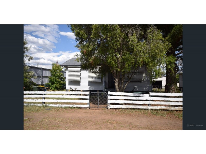 40 Wood Street, Warwick QLD 4370